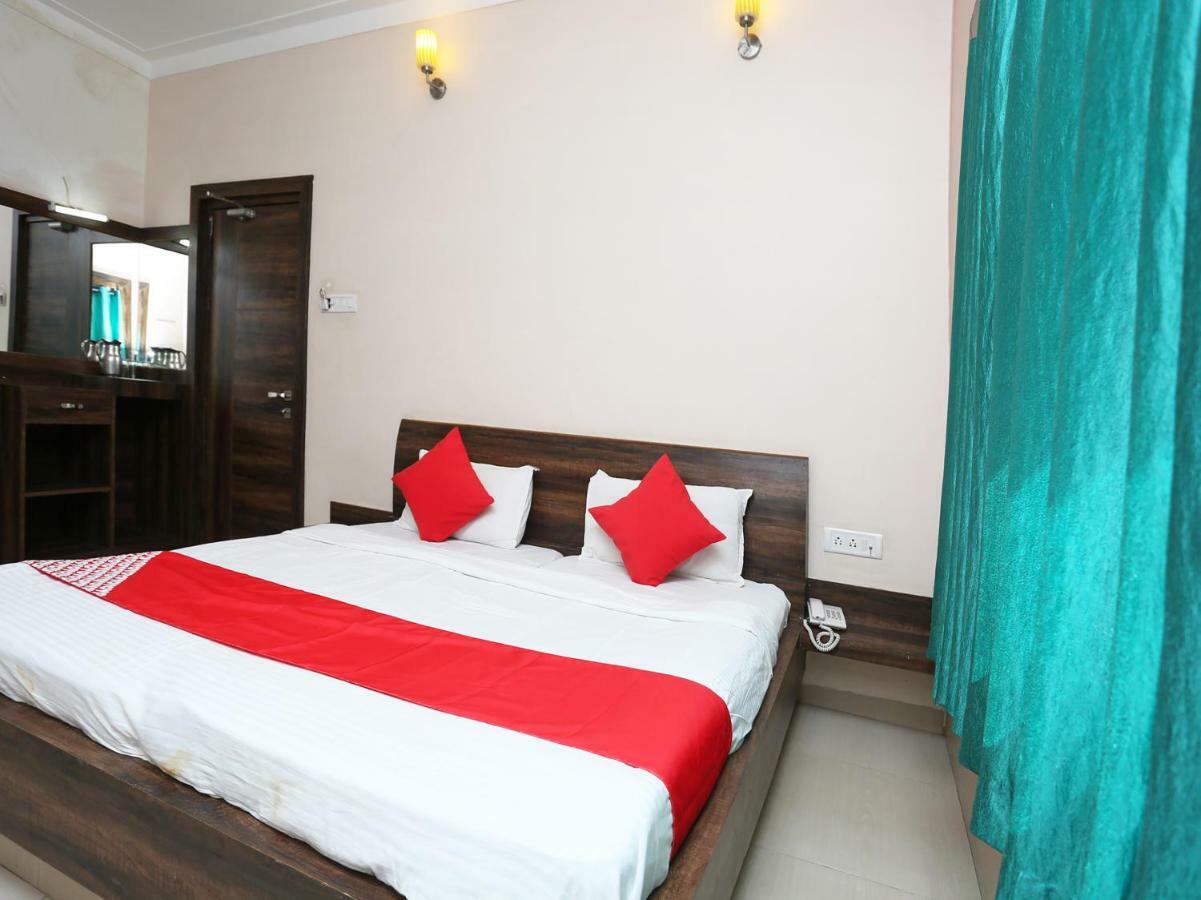 Oyo 29724 Hotel Kokila Resort Jabalpur Eksteriør billede